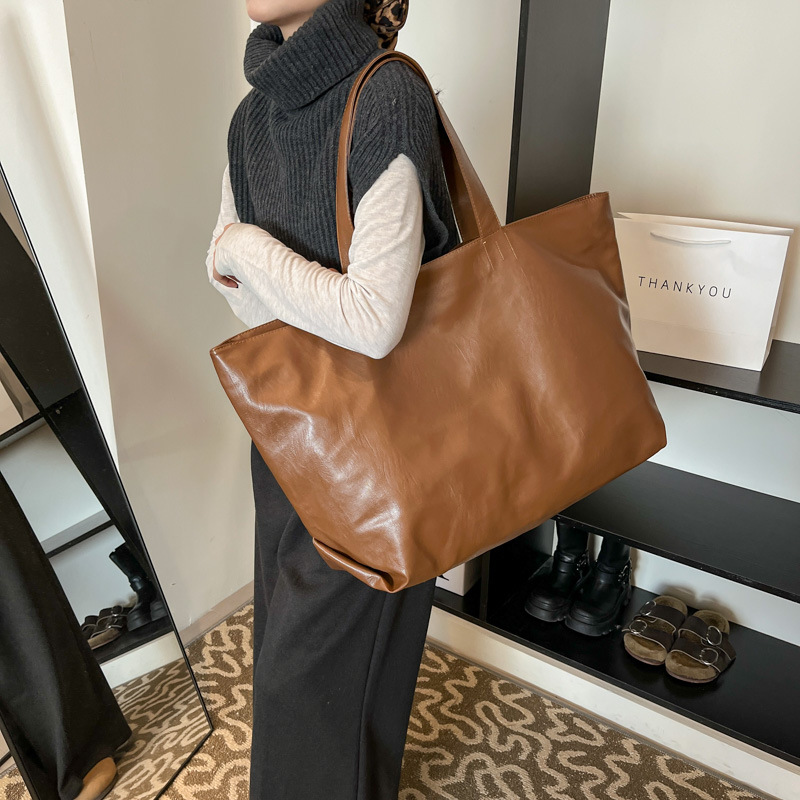 Embroidery Class - Proste torby typu tote w stylu