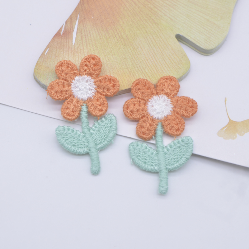 20 szt. 23*37mm haftowany kwia – Embroidery Letter M recenzja i cena