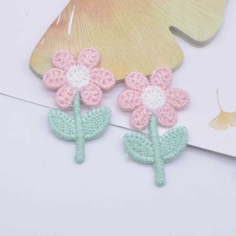 20 szt. 23*37mm haftowany kwia – Embroidery Letter M recenzja i cena