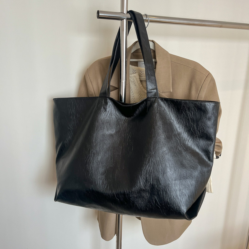Proste torby typu tote w stylu – Embroidery Class recenzja i cena
