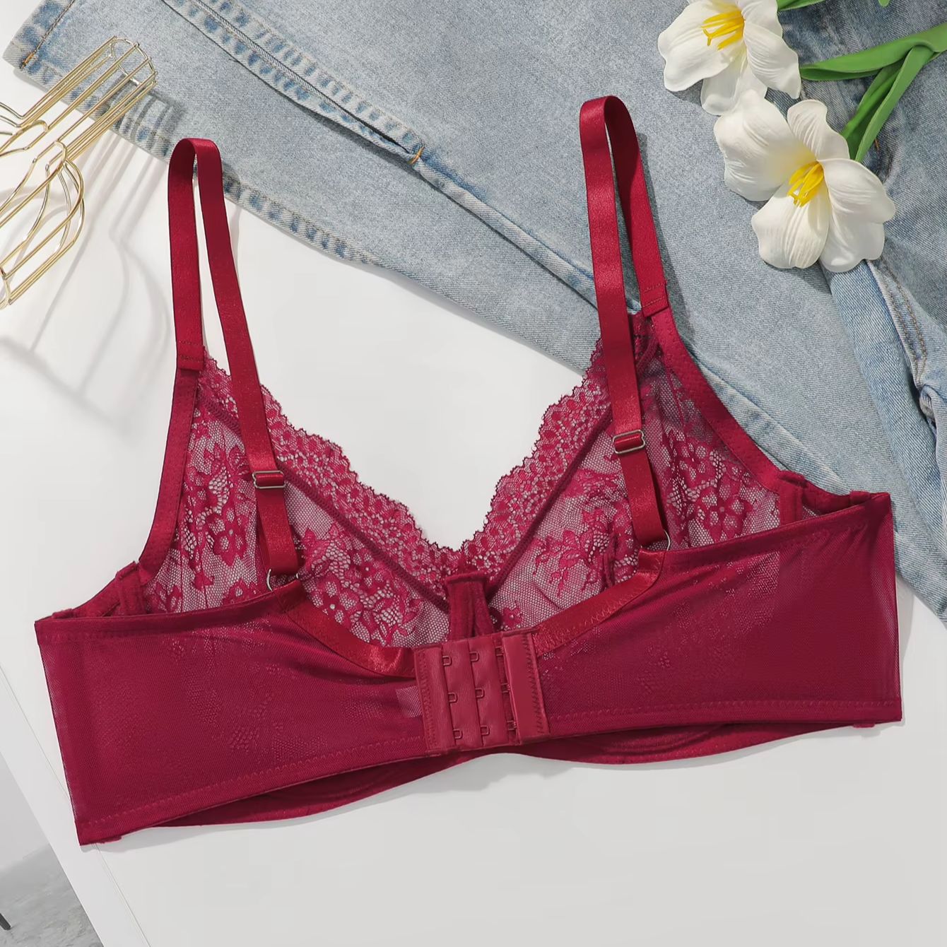 Damski biustonosz plus size, c – Embroidery Red recenzja i cena