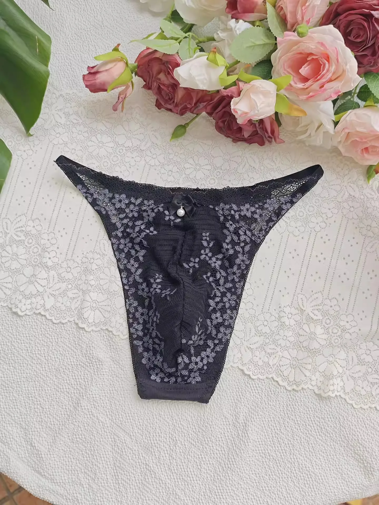 Czarne koronkowe męskie slipy  – Embroidery Gift Ideas recenzja i cena