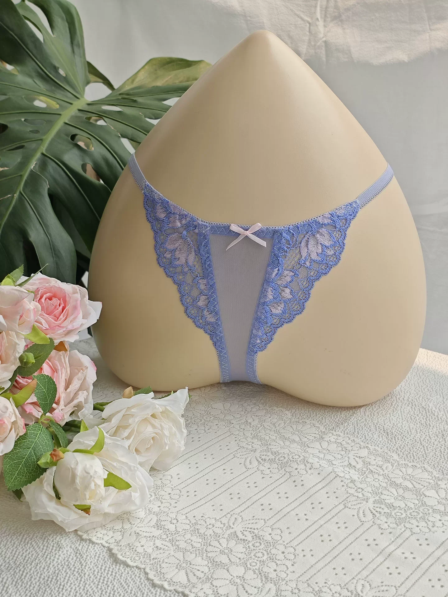 Czarne koronkowe męskie slipy  – Embroidery Gift Ideas recenzja i cena